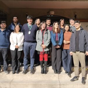 Estudiantes del MADA desarrollan investigación para mejorar la experiencia de certificación de mascotas en viajes internacionales